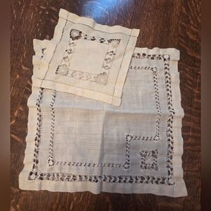 ❤️Elegant Vintage Cream Lace Small and Large Table Napkins/Doilies